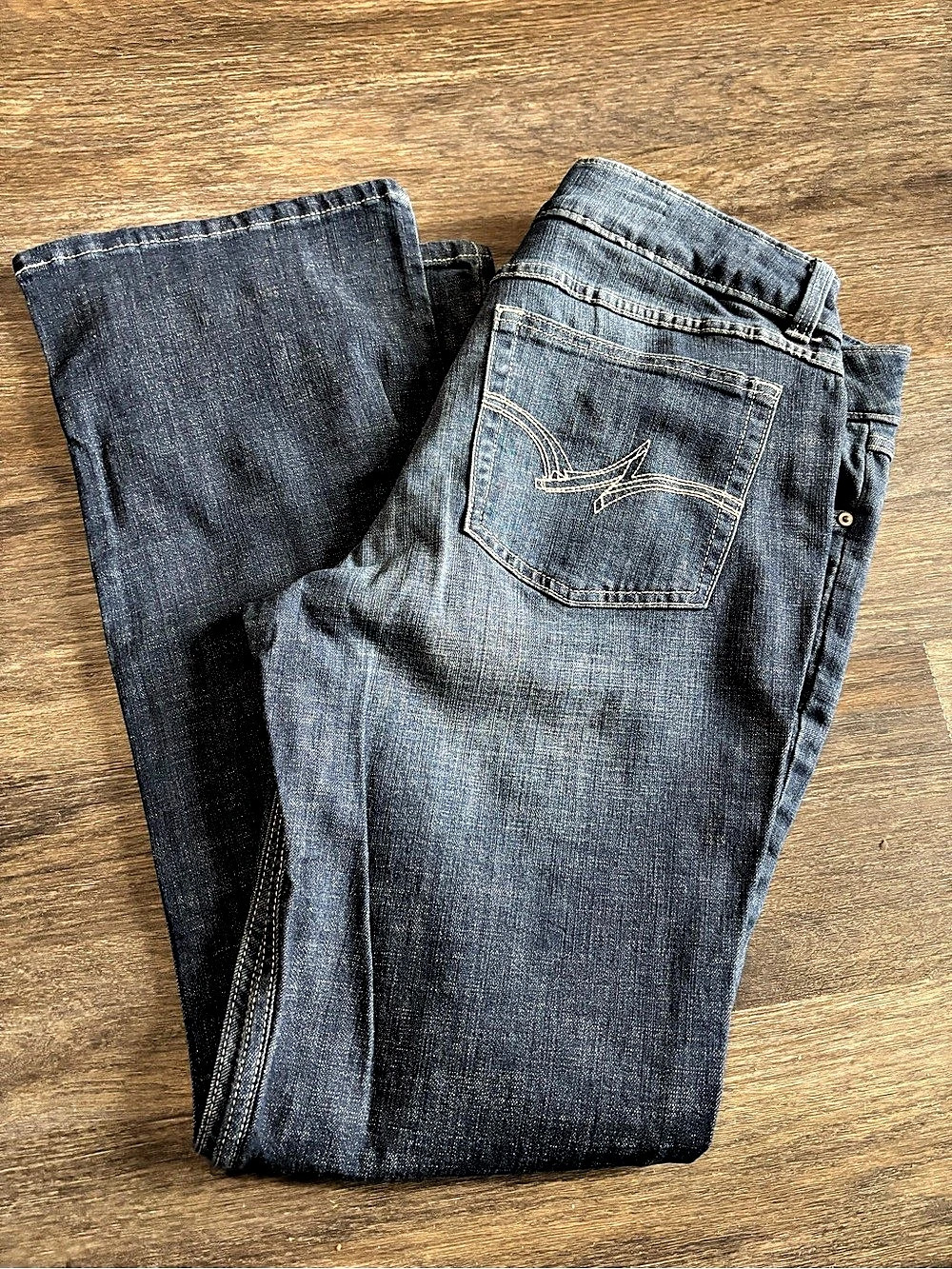 Wrangler Women's Boot Cut Jeans in Blue
